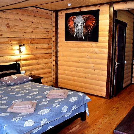 Джерело Brody Extérieur photo